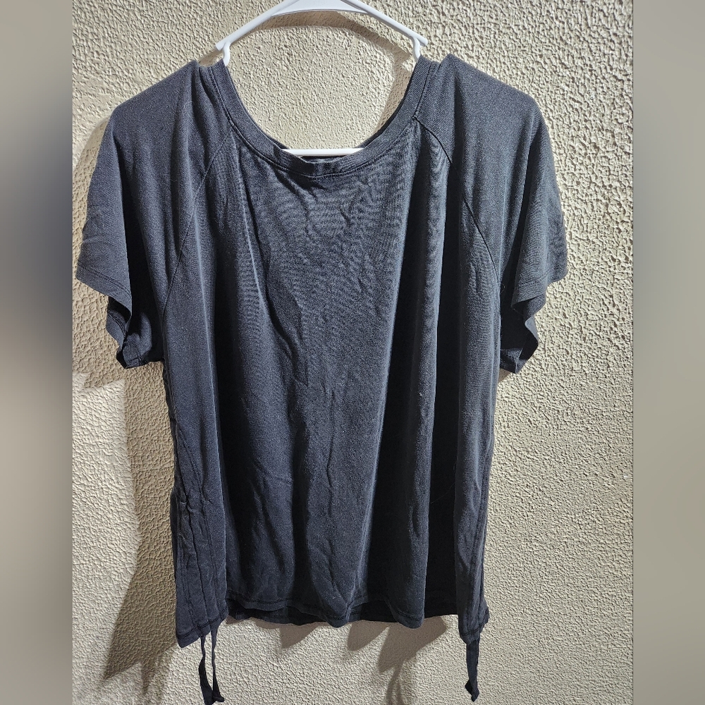 🔴 3 for $12 Avia XL black Shirt